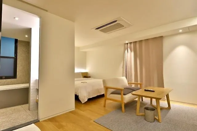 Motel Yeoksam Cf Seoul