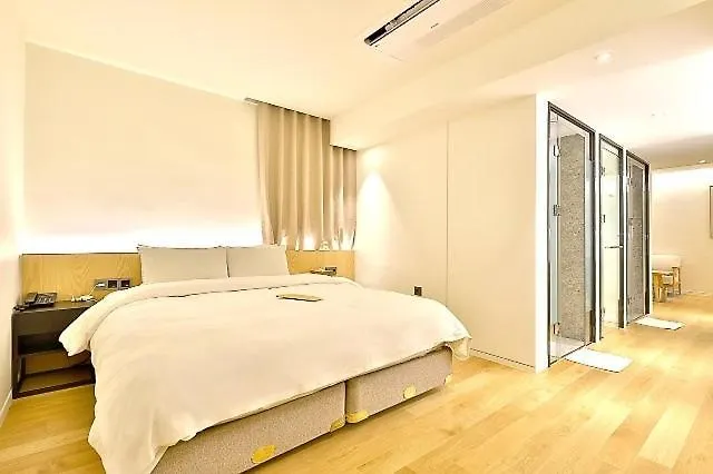 Motel Yeoksam Cf Seoul